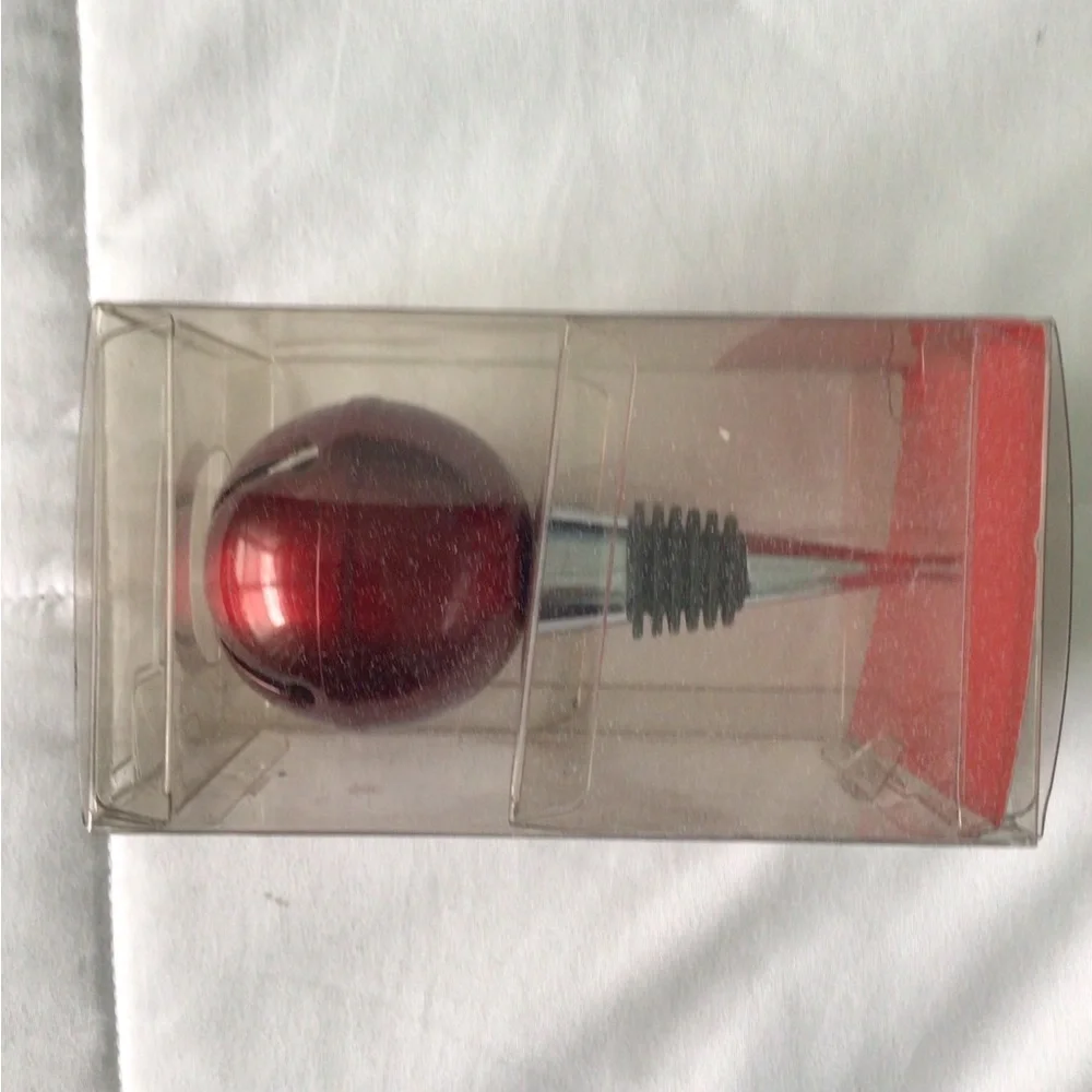 Bottle stopper - Pier 1